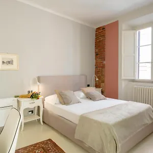 Apartment Toselli New 
